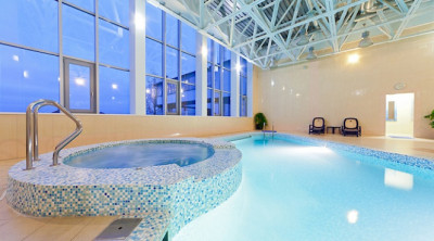 Отель «40-й меридиан Яхт-клуб»