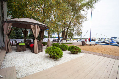 Яхт-клуб «Элит Кроус»