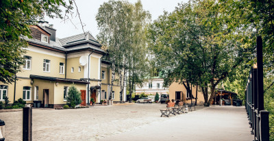 Отель «Клевер»