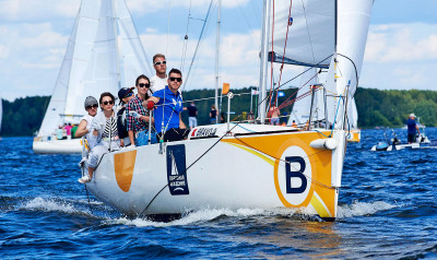 Парусная академия в яхт-клубе «Орешка»