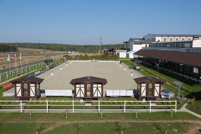 Конноспортивный клуб Maxima Stables