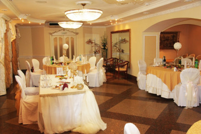 Гостинично-развлекательный комплекс «Бережки-Холл»