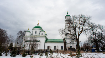 Весенние виды Церкви Успения Пресвятой Богородицы в Подсосино