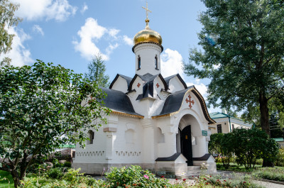 Дмитровское направление. Дмитров. Борисоглебский мужской монастырь. Борисоглебский собор, часовня Святого духа