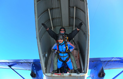 Прыжки с парашютом в Ватулино