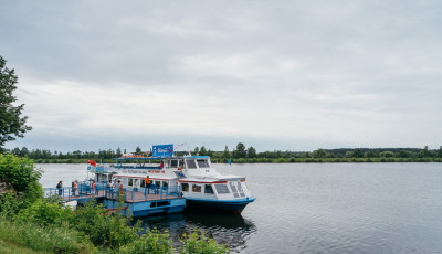Теплоходные прогулки в Дубне