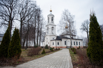 Храм похвалы Пресвятой Богородицы в Дубне