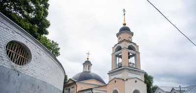 Химки, усадьба Белые Столбы, Храм святых мучеников бессребреников Космы и Дамиана
