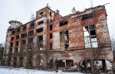 Заброшенный торфобрикетный завод в Мельчевке