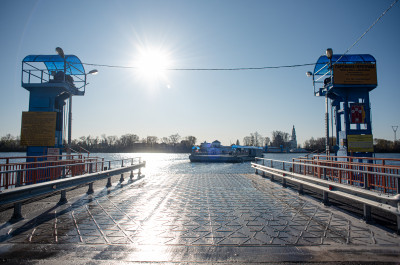 Дединово, паромная переправа, река Ока