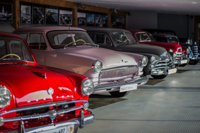 Музей ретроавтомобилей в парк-отеле "Пересвет"