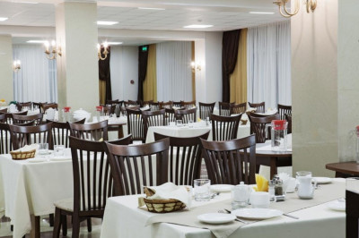 Лечебно-оздоровительный комплекс «Изумруд»