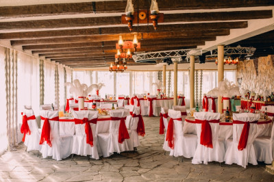 Гостинично-развлекательный комплекс «Бережки-Холл»