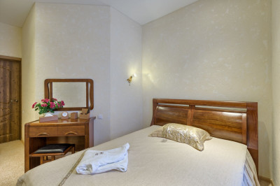 Отель «Лачи»