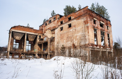 Заброшенный торфобрикетный завод в Мельчевке