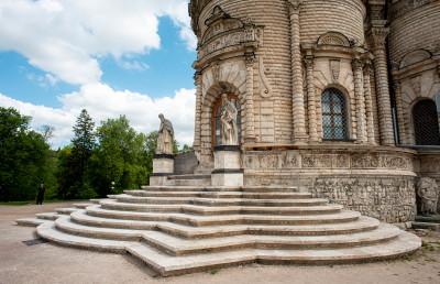 Знаменская церковь в Дубровицах
