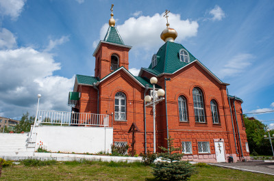 Луховицы, Церковь Рождества Христова