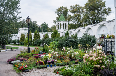 Николо-Угрешский монастырь в Дзержинском