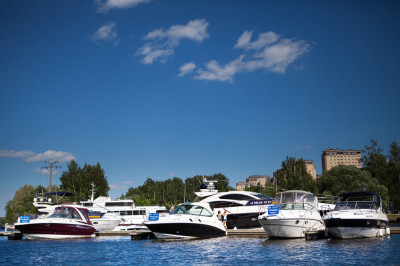 Международный московский яхтенный порт