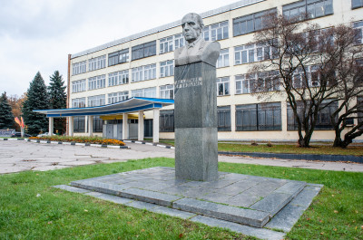 Лобня, Научный городок, ВНИИ Кормов Вильямса