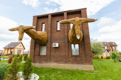 Отель «Лачи»