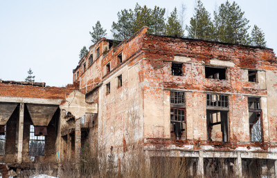 Заброшенный торфобрикетный завод в Мельчевке