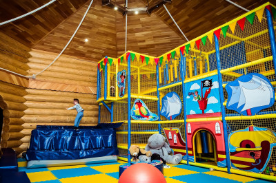 Отель «Лачи»