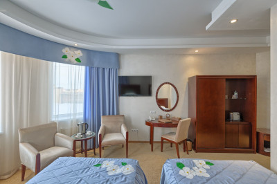 Отель «Лачи»