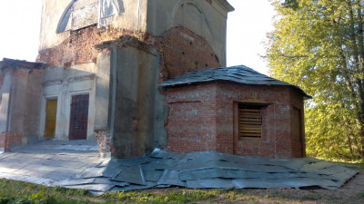 Воскресенская церковь в Мерзлове