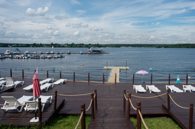 Пироговское водохранилище, Новый Берег Отель Яхт-клуб