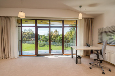 Коттеджный городок гостиничного комплекса Московской школы управления Сколково