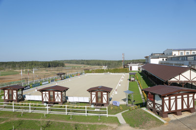 Конноспортивный клуб Maxima Stables