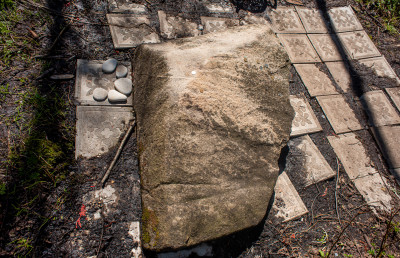 Киндяковский (Шутов) камень