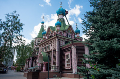 Храм Живоначальной Троицы в Наташине