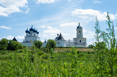 Серпухов, Высоцкий монастырь