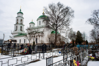 Весенние виды Церкви Успения Пресвятой Богородицы в Подсосино